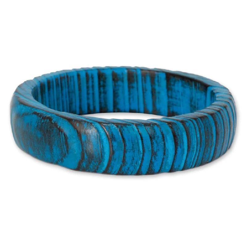 Handmade Mango Wood 'Delhi Skies' Bangle Bracelet (India)