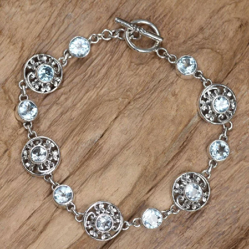 Handmade Sterling Silver 'Frangipani Glam' Blue Topaz Bracelet (Indonesia)