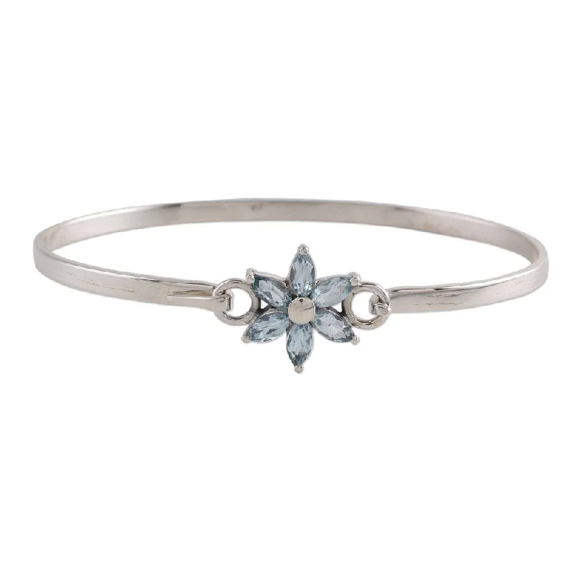 Handmade Sterling Silver 'Marquise Flower' Blue Topaz Bracelet (India)