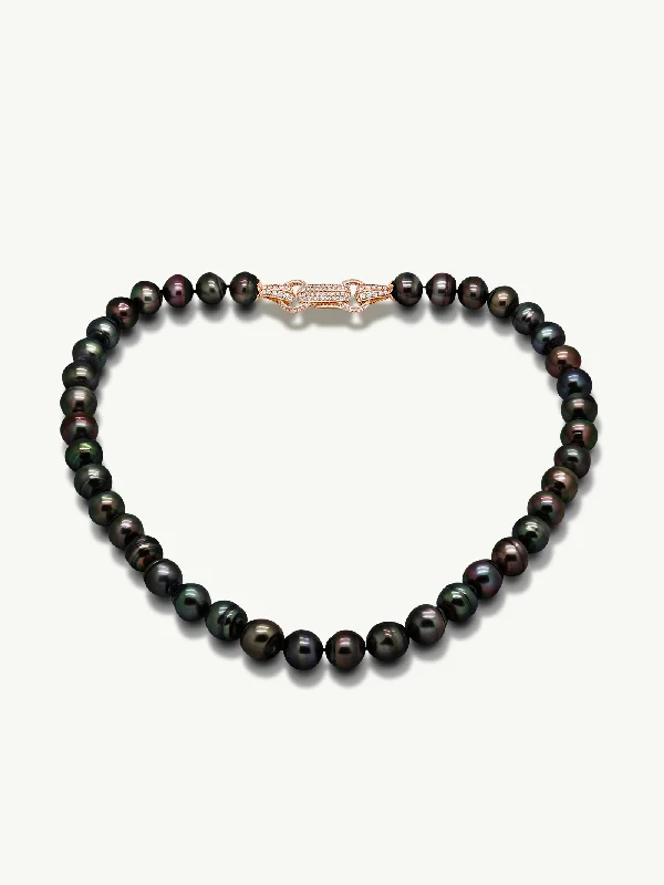 Nyx Tahitian Black Circle Pearl Necklace With Pavé-Set Brilliant Diamonds In 18K Rose Gold