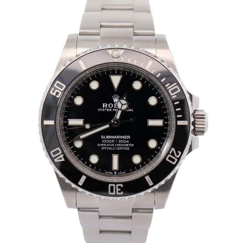 Rolex Submariner No Date 41mm Stainless Steel Black Dot Dial Watch Reference# 124060