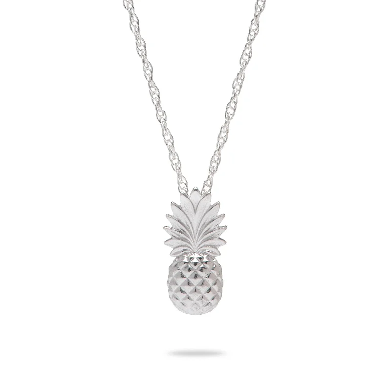 18" Pineapple Pendant with Chain in Sterling Silver - 18mm