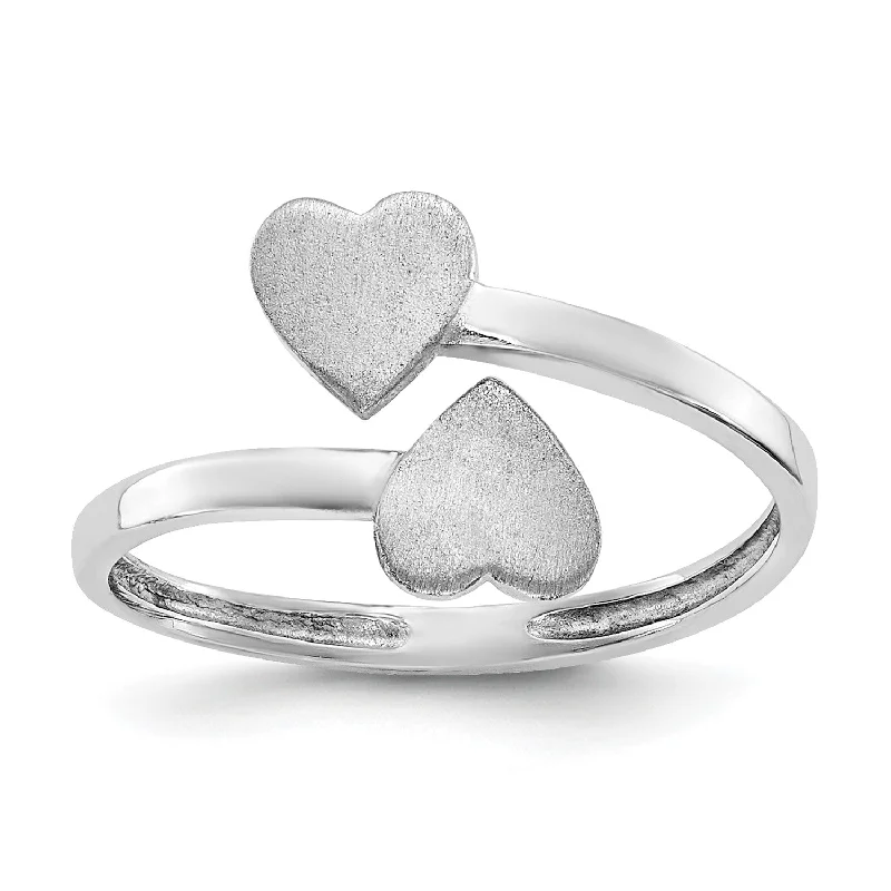 14KT White Gold Childrens Heart Ring; Size 4