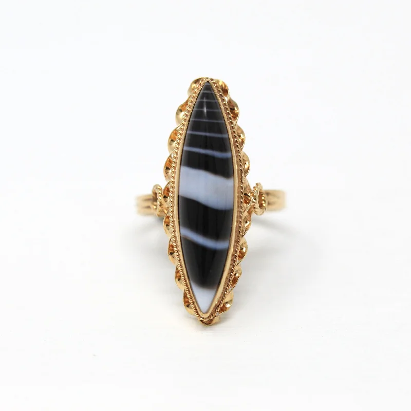 Banded Agate Ring - Retro 14k Yellow Gold Marquise 3.19 CT Black White Onyx Gem - Vintage 1970s Era Size 5 3/4 Genuine Gemstone Fine Jewelry