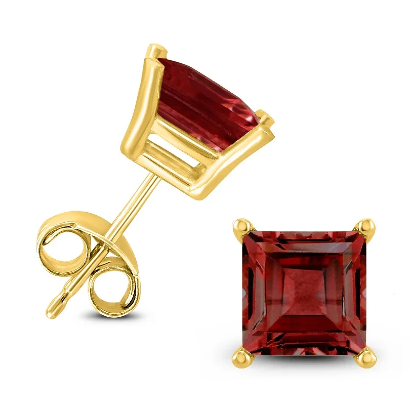 Marquee 14K Yellow Gold 6MM Square Garnet Earrings